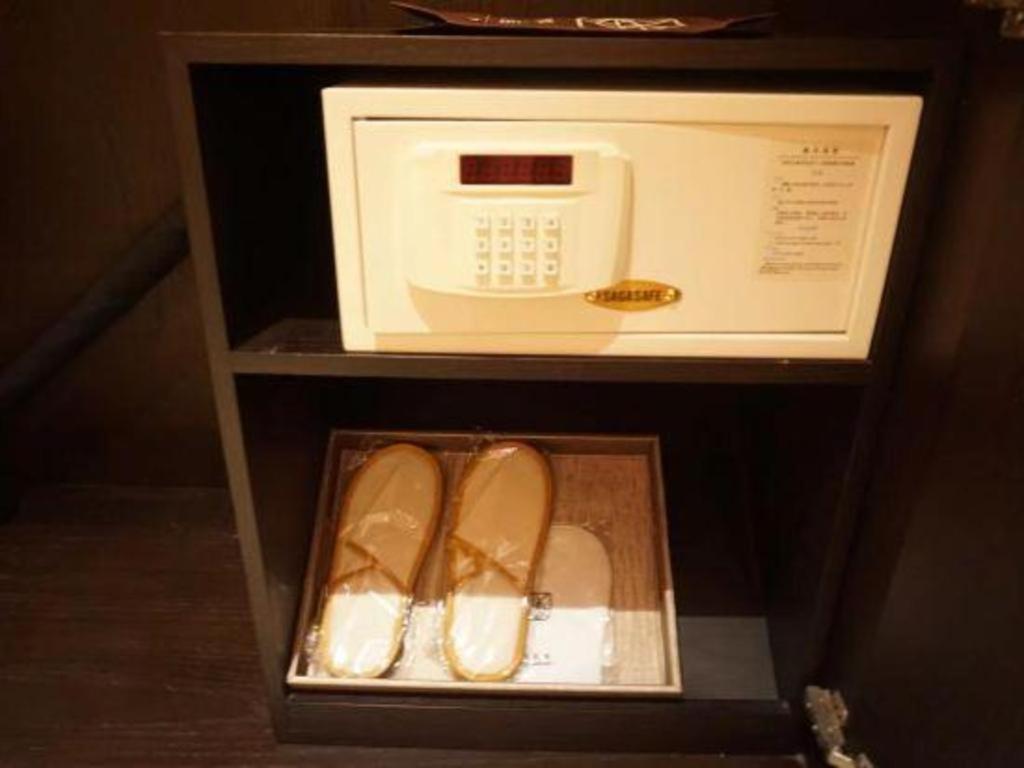 Maison New Century Hotel Dongguan Dongguan  Dış mekan fotoğraf