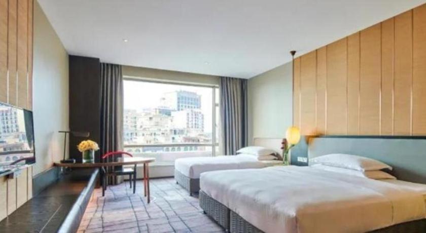 Maison New Century Hotel Dongguan Dongguan  Dış mekan fotoğraf
